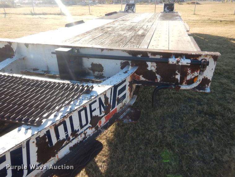 image for item HW9140 2001 Holden equipment trailer