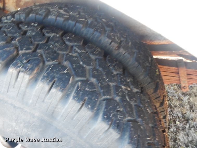 image for item HW9198 1982 Chevrolet C30  bucket truck