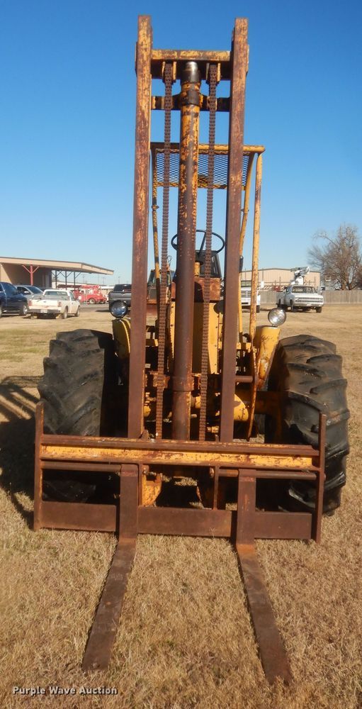 image for item HW9199 Allis Chalmers  forklift