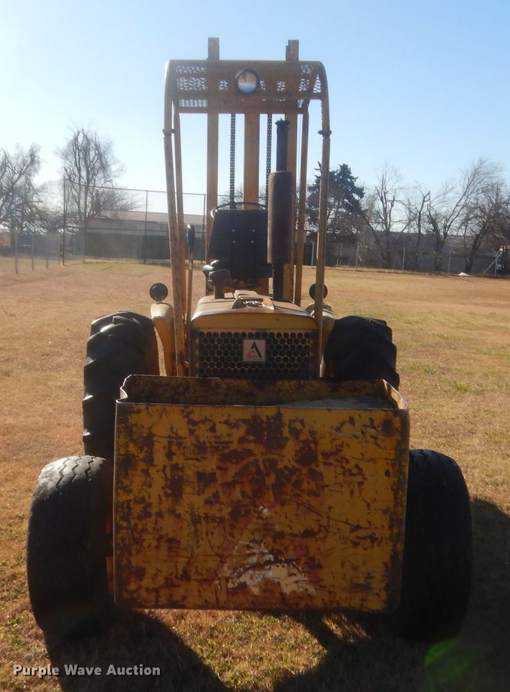 image for item HW9199 Allis Chalmers  forklift