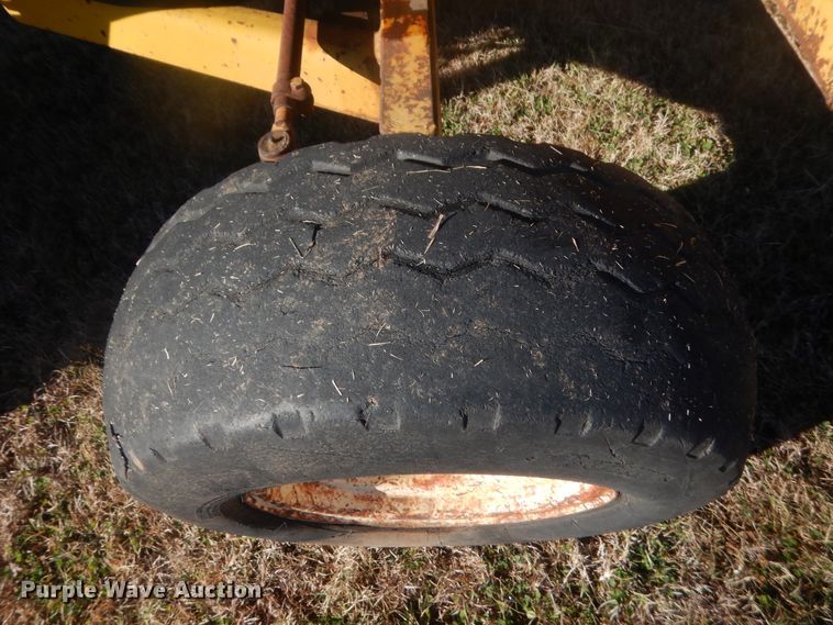 image for item HW9199 Allis Chalmers  forklift