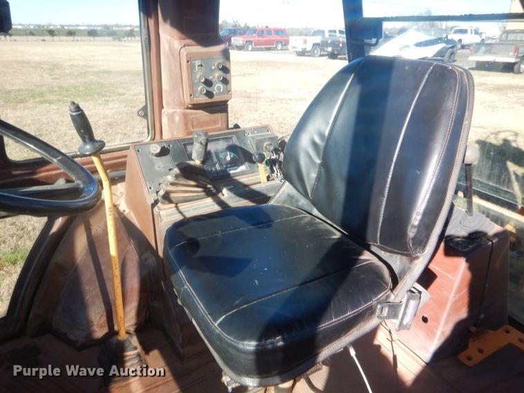 image for item HW9200 Case 580 Super K  backhoe