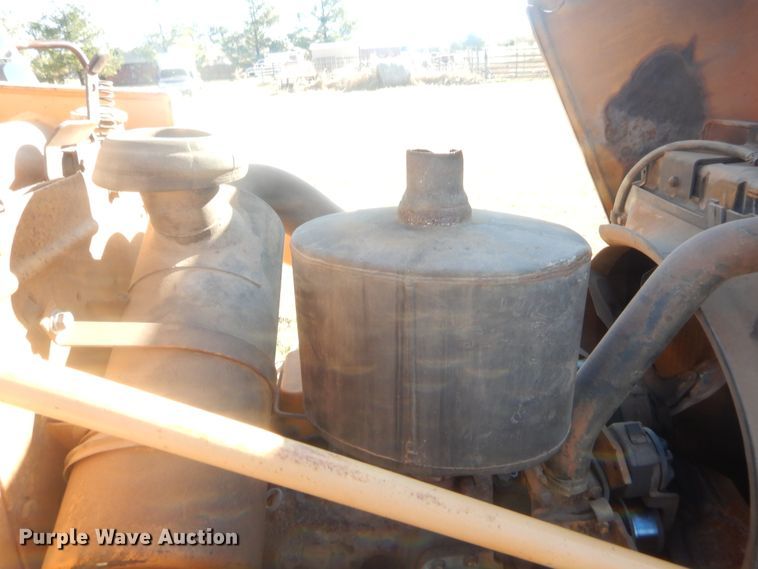 image for item HW9200 Case 580 Super K  backhoe