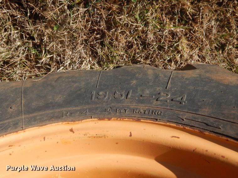 image for item HW9200 Case 580 Super K  backhoe