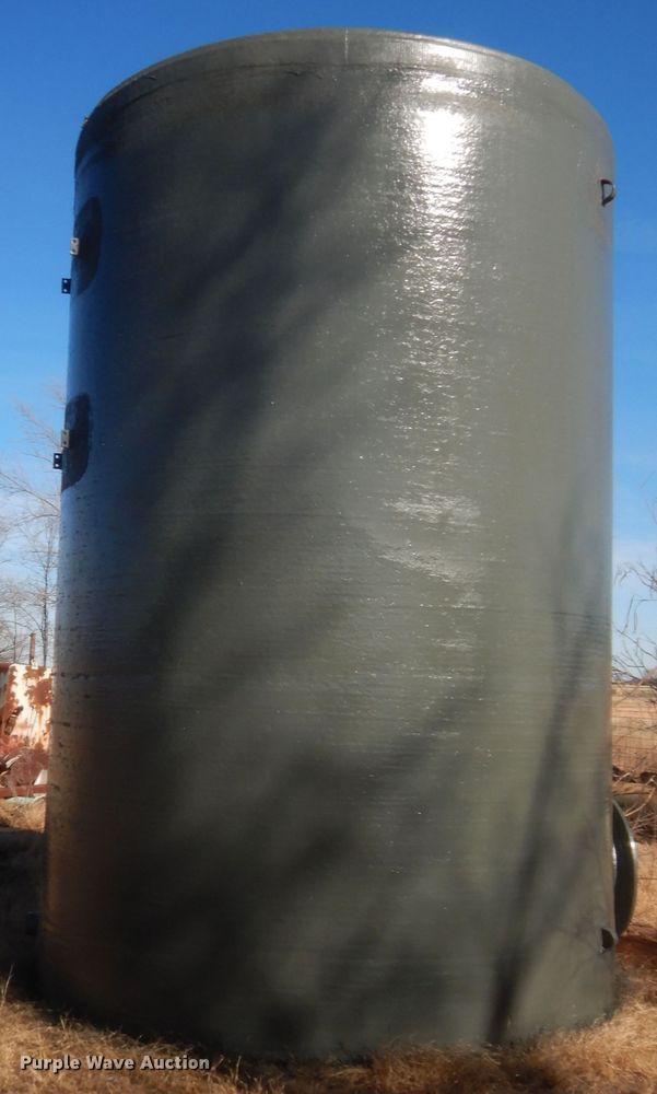 image for item HW9249 Tank