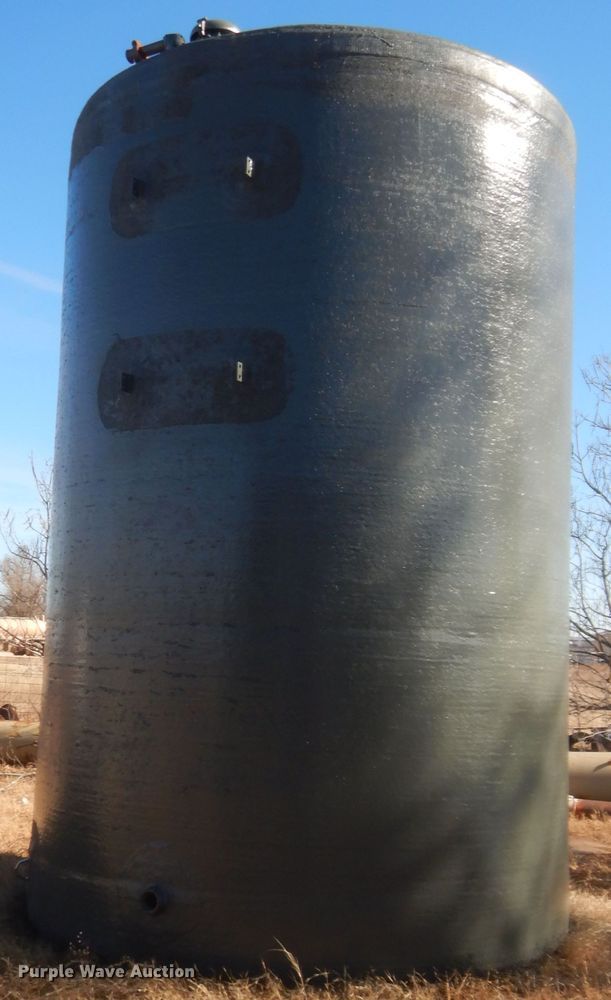 image for item HW9249 Tank