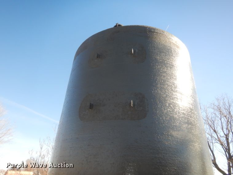 image for item HW9249 Tank