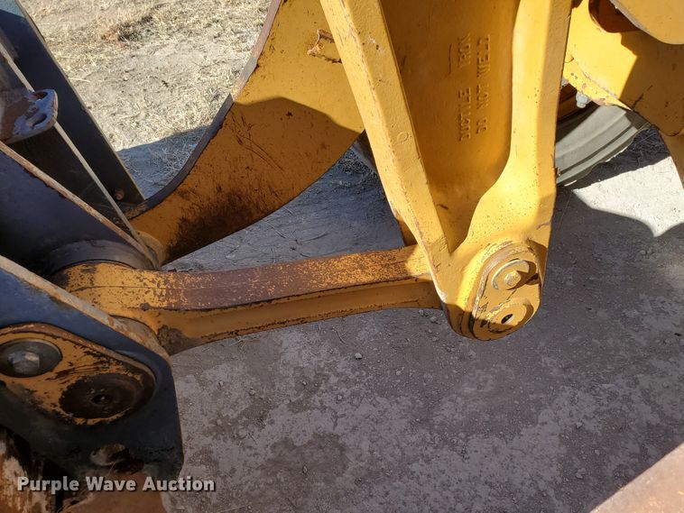 image for item HW9505 1997 Case 621B  wheel loader
