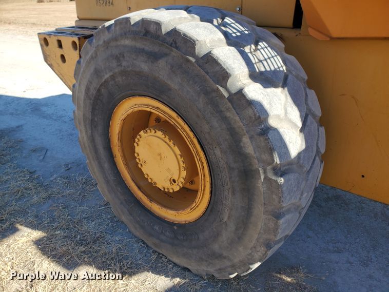 image for item HW9505 1997 Case 621B  wheel loader