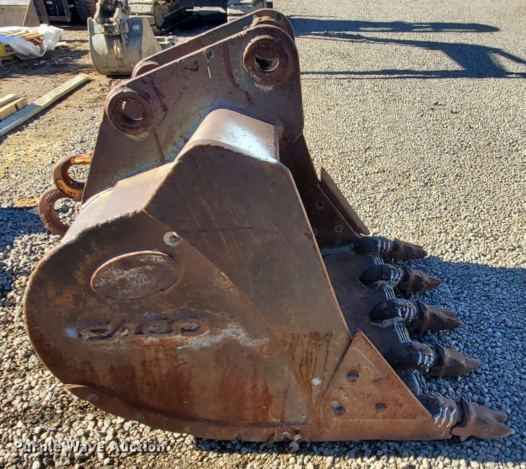 image for item HW9513 Esco 44"W excavator bucket