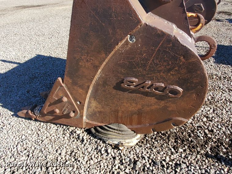 image for item HW9513 Esco 44"W excavator bucket