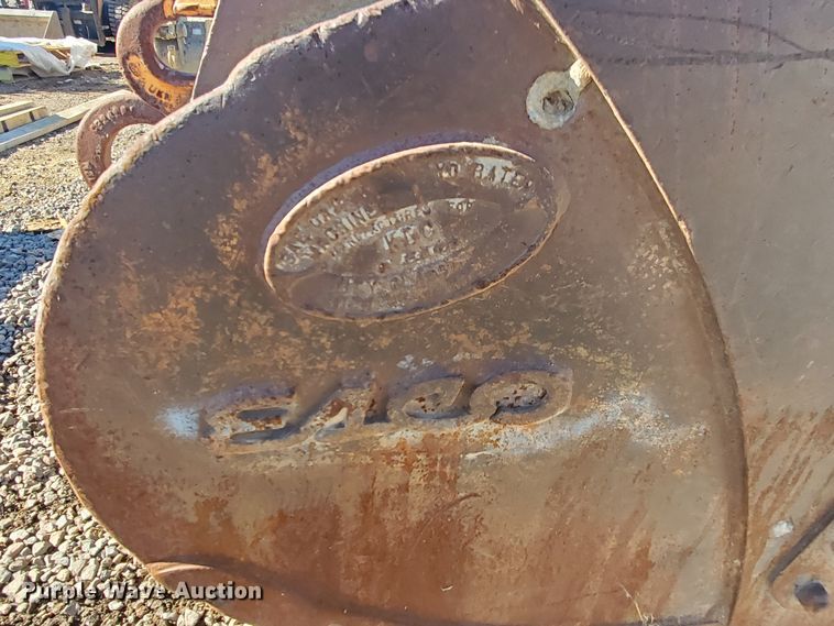 image for item HW9513 Esco 44"W excavator bucket