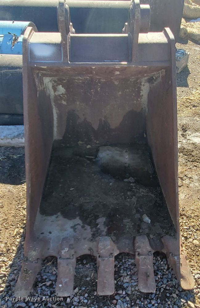 image for item HW9514 PSM 36"W excavator bucket