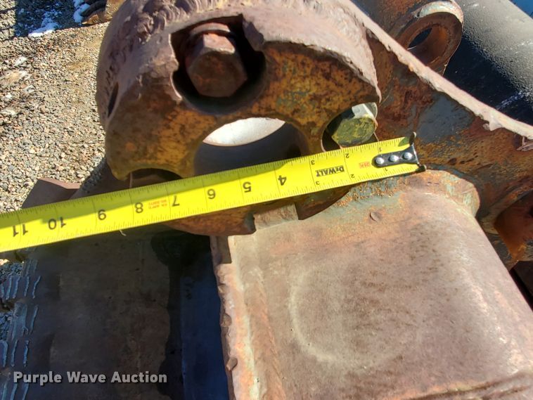 image for item HW9515 Komatsu 40"W excavator bucket