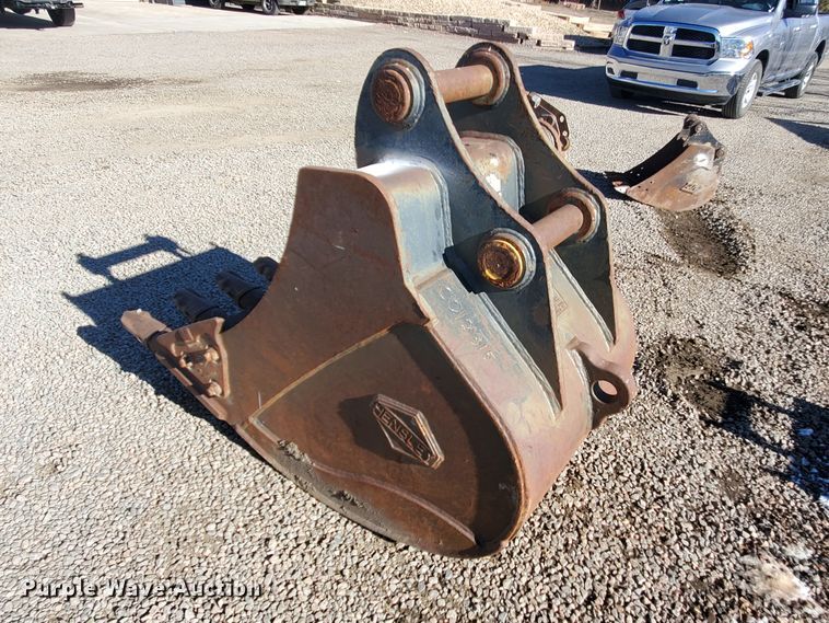image for item HW9516 Hensley 36"W excavator bucket