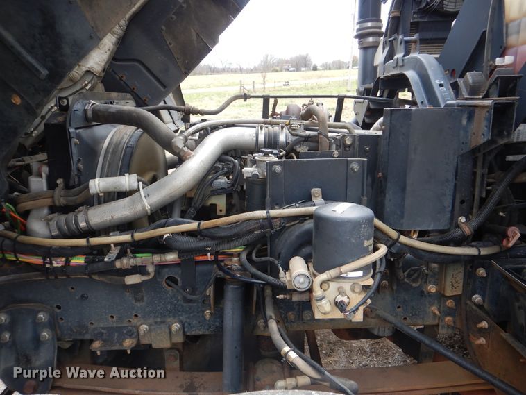 image for item HX9038 2005 GMC T7500  street sweeper truck