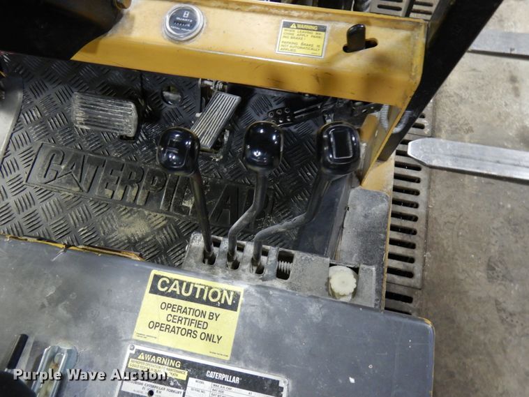 image for item HX9513 Caterpillar EP18T-36A forklift