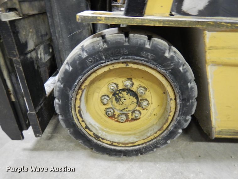 image for item HX9513 Caterpillar EP18T-36A forklift