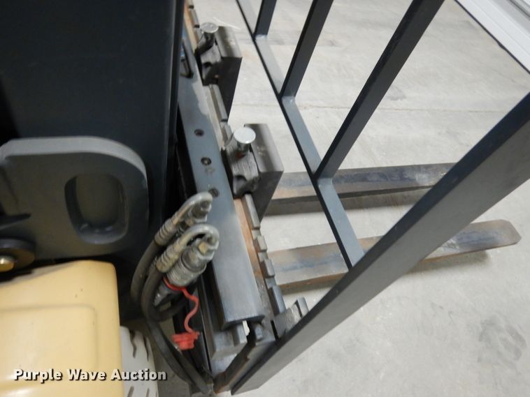 image for item HX9514 Caterpillar 2ET3000 forklift