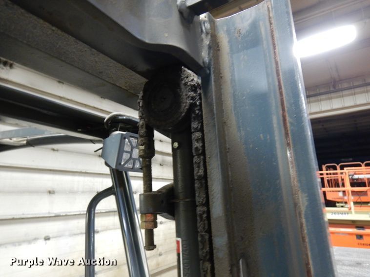 image for item HX9515 Caterpillar 2ET3000  forklift