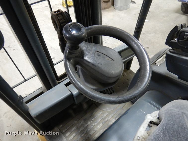 image for item HX9515 Caterpillar 2ET3000  forklift