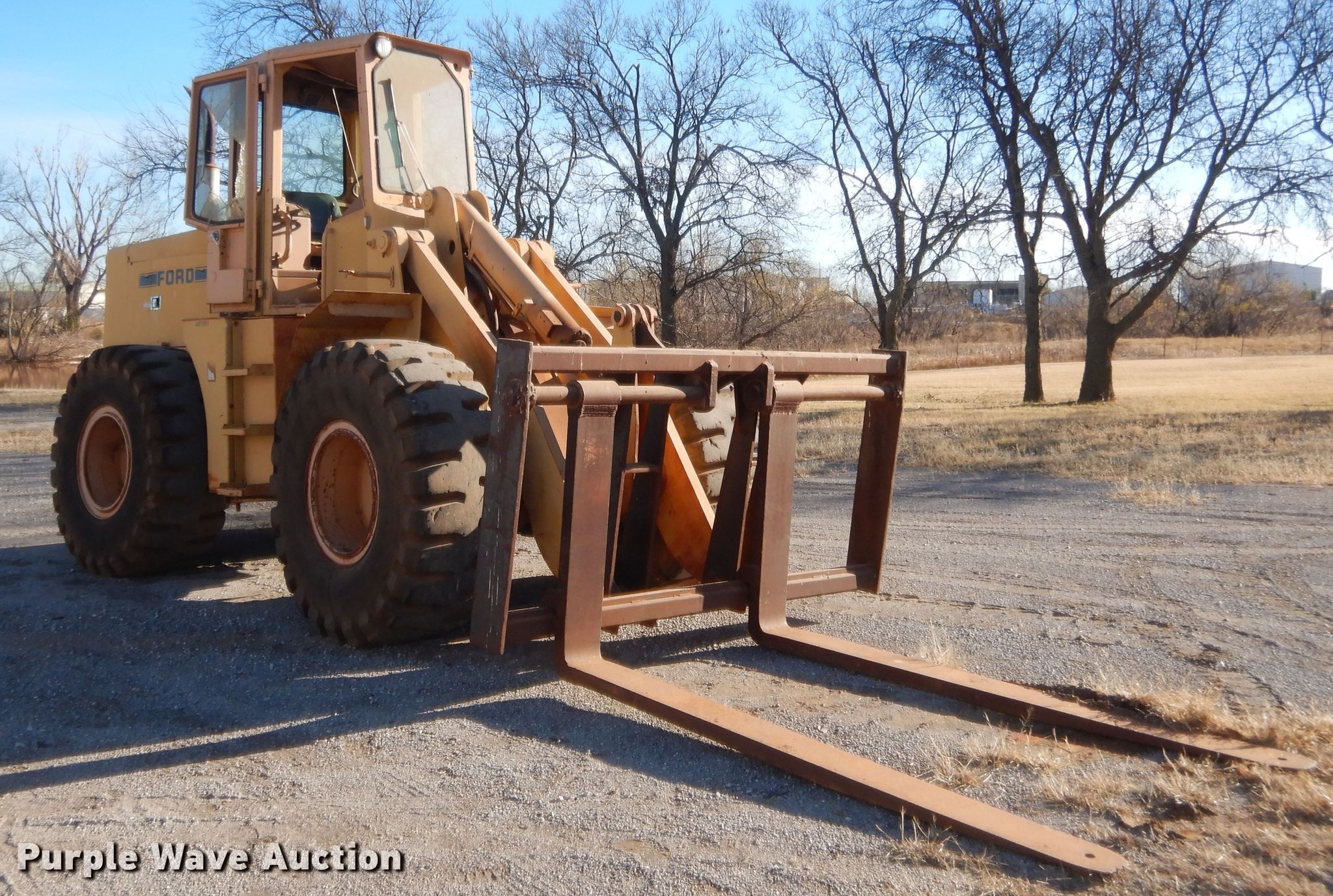 Ford A66 wheel loader in Oklahoma City, OK Item HW9214 sold Purple Wave