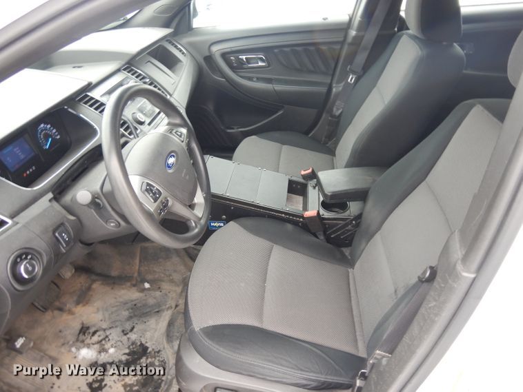 image for item DH5563 2013 Ford Taurus