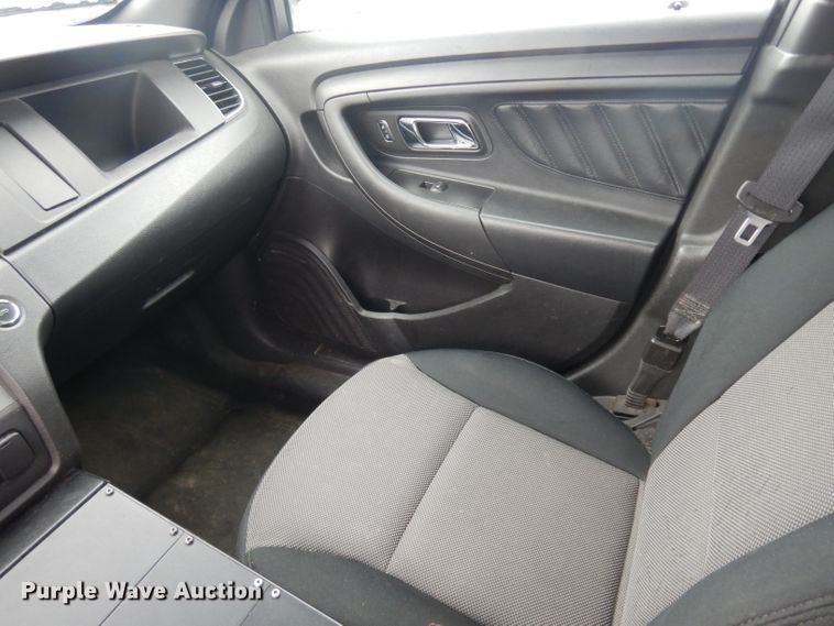 image for item DH5563 2013 Ford Taurus