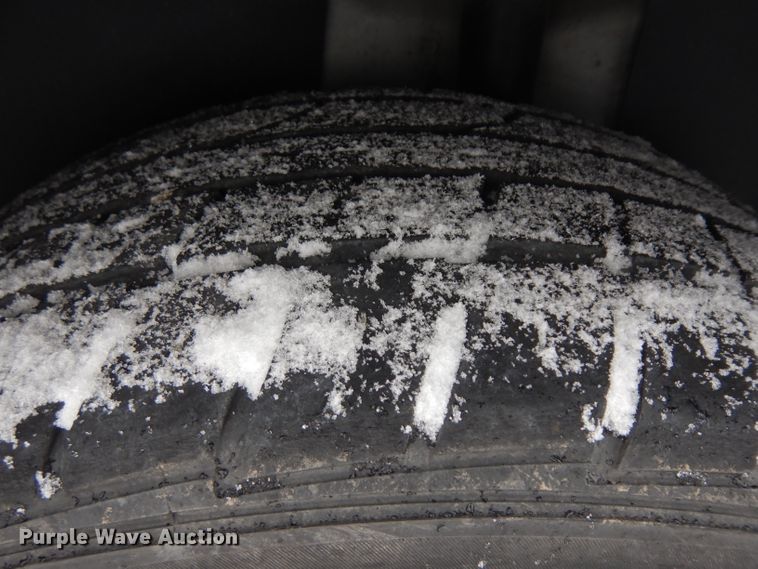 image for item DH5563 2013 Ford Taurus