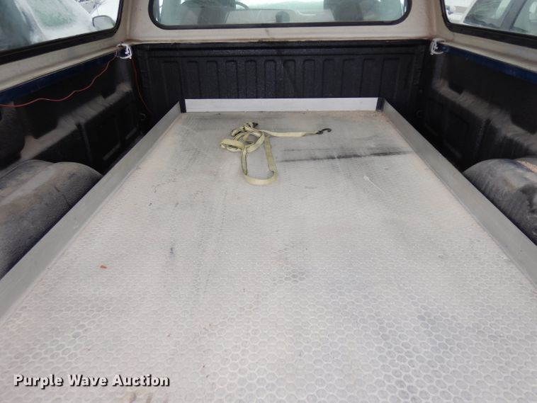 image for item DH5564 2004  Chevrolet Silverado 1500  Ext. Cab pickup truck