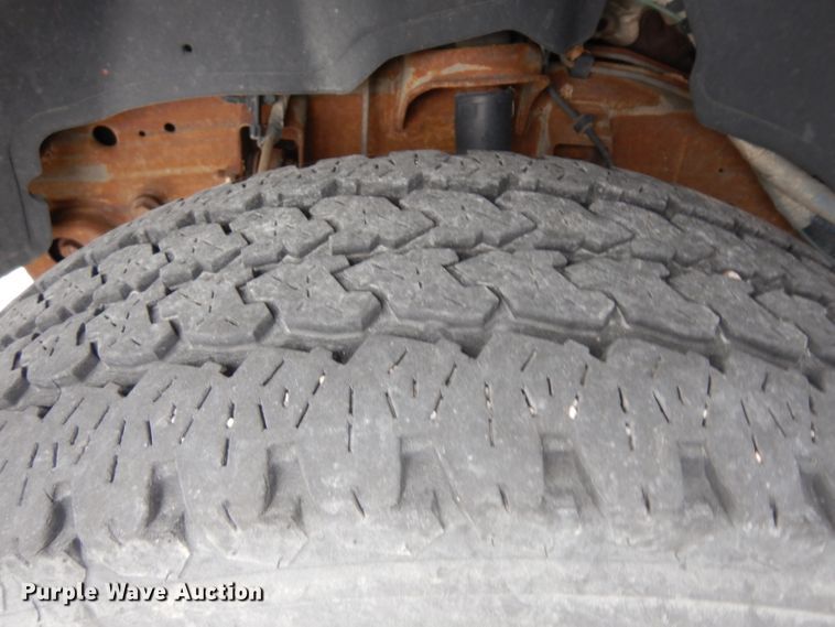 image for item DH5564 2004  Chevrolet Silverado 1500  Ext. Cab pickup truck