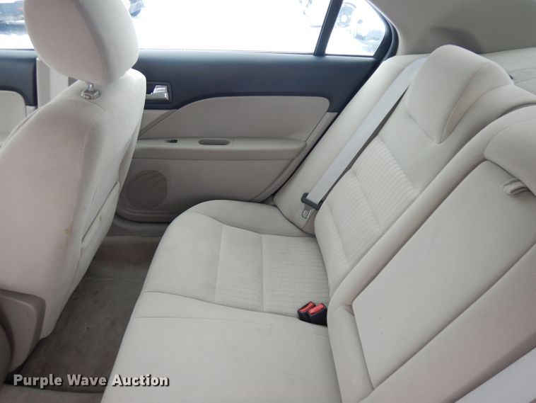 image for item DH5565 2008 Ford Fusion