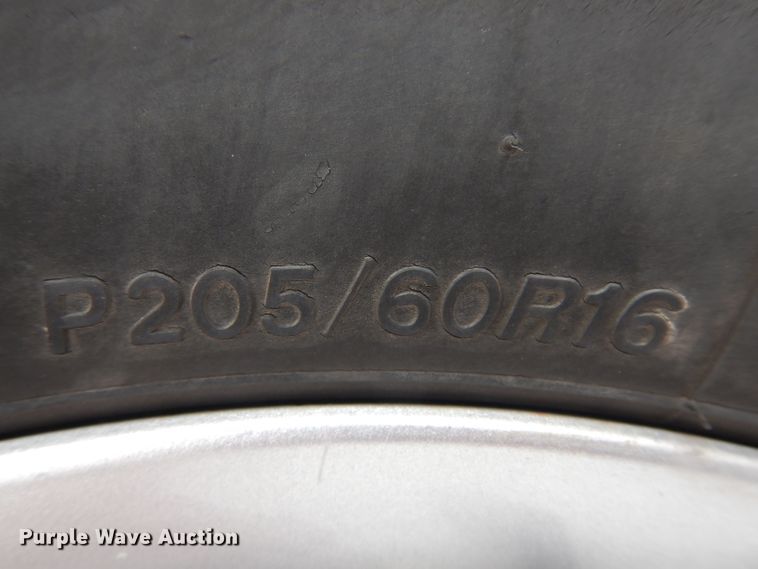 image for item DH5565 2008 Ford Fusion