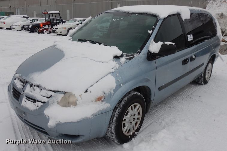 image for item DH5569 2005 Dodge Grand Caravan  van