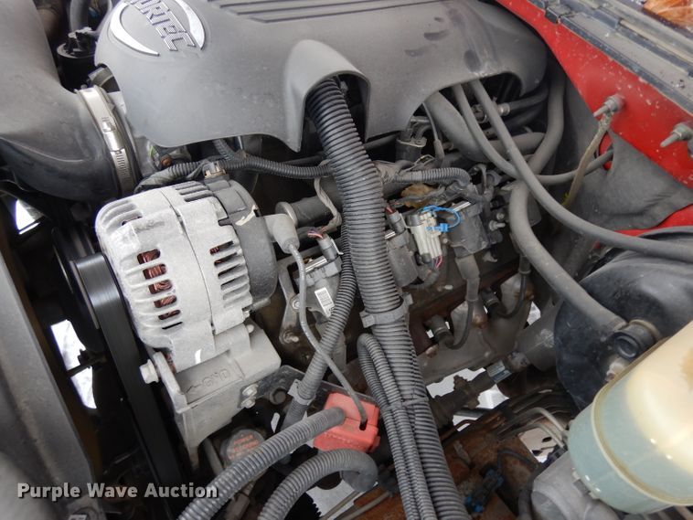 image for item DH5572 2001 Chevrolet Silverado 1500  pickup truck