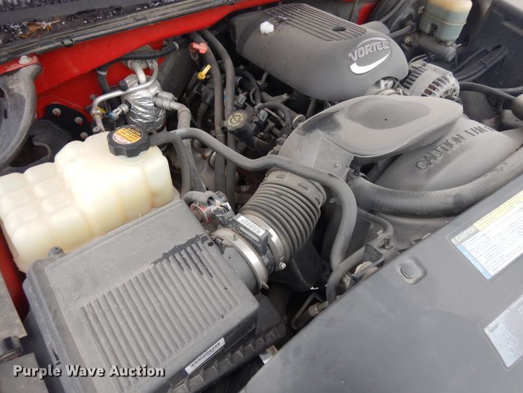 image for item DH5572 2001 Chevrolet Silverado 1500  pickup truck