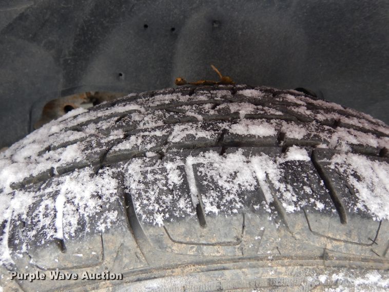 image for item DH5572 2001 Chevrolet Silverado 1500  pickup truck