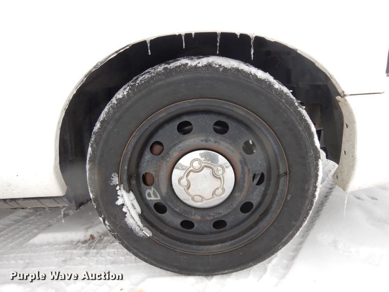 image for item DH5573 2010 Ford Crown Victoria