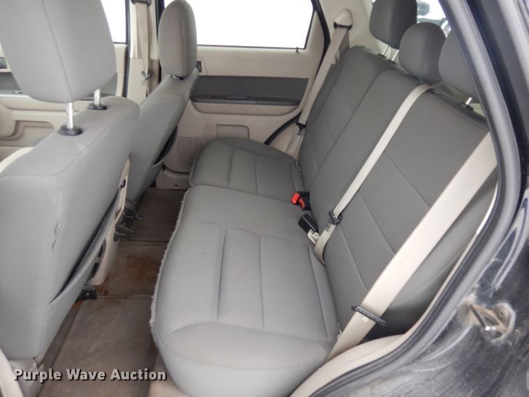 image for item DH5575 2010 Ford Escape  SUV