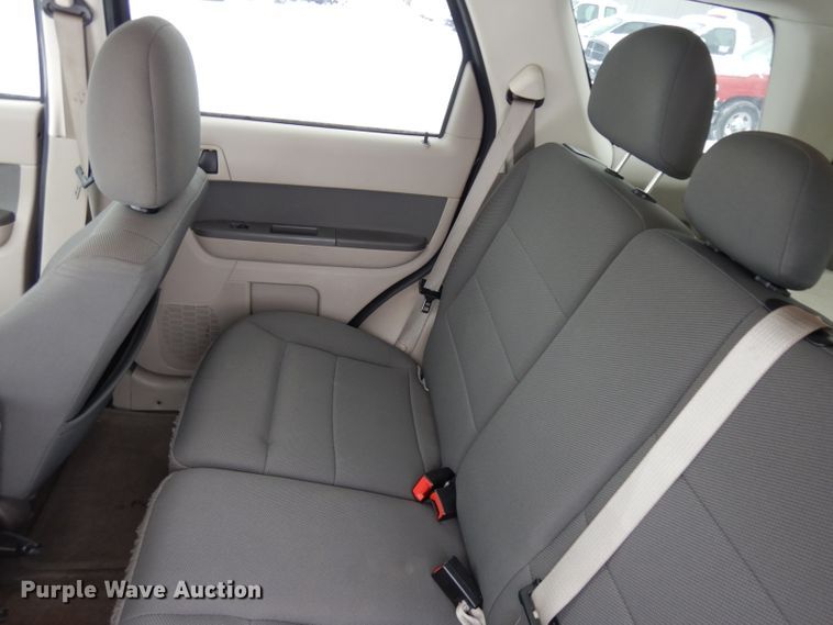 image for item DH5575 2010 Ford Escape  SUV