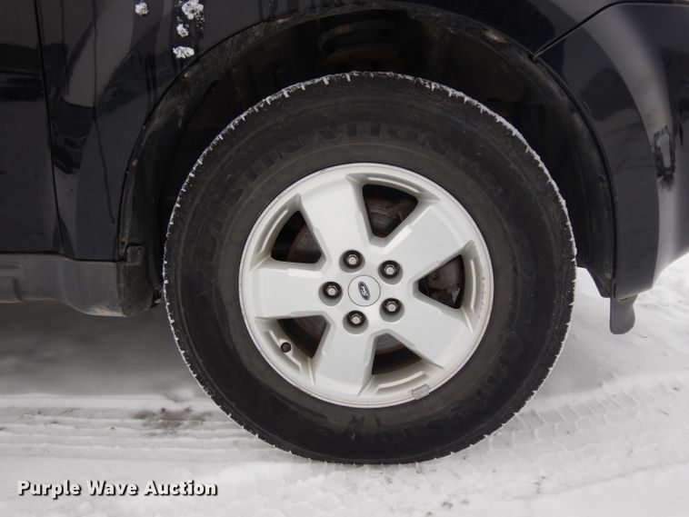 image for item DH5575 2010 Ford Escape  SUV