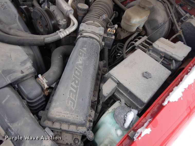 image for item DH5576 2000 Chevrolet S10  Ext. Cab pickup truck