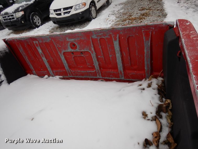 image for item DH5576 2000 Chevrolet S10  Ext. Cab pickup truck