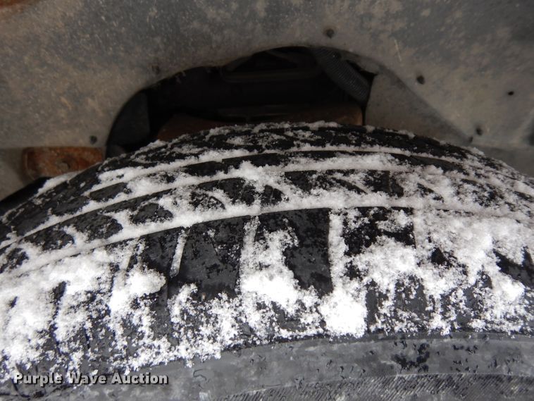 image for item DH5576 2000 Chevrolet S10  Ext. Cab pickup truck