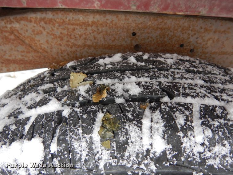 image for item DH5576 2000 Chevrolet S10  Ext. Cab pickup truck