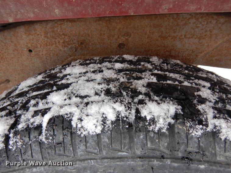 image for item DH5576 2000 Chevrolet S10  Ext. Cab pickup truck