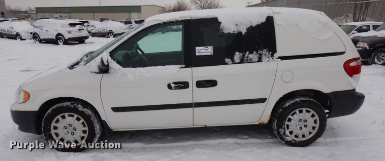 image for item DH5577 2005 Dodge Caravan  van