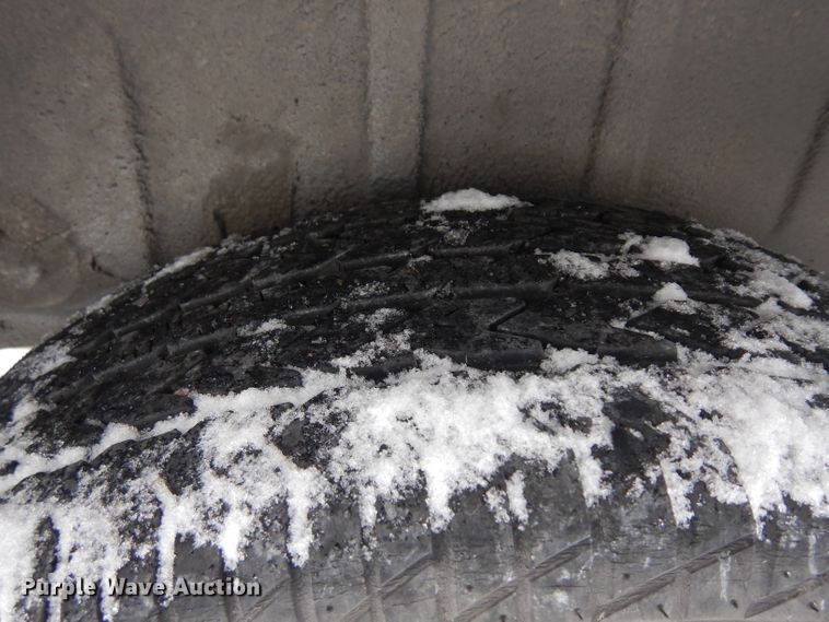 image for item DH5577 2005 Dodge Caravan  van