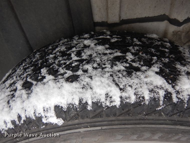 image for item DH5577 2005 Dodge Caravan  van