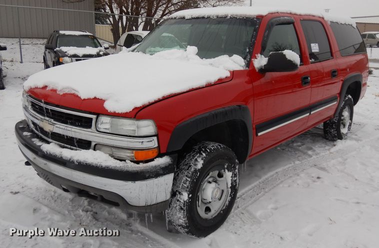 image for item DH5578 2001 Chevrolet Suburban 2500  SUV